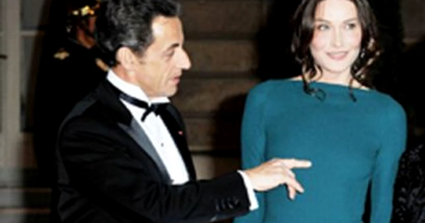 Nicolas Sarkozy și Carla Bruni, la cina oficială de la Paris