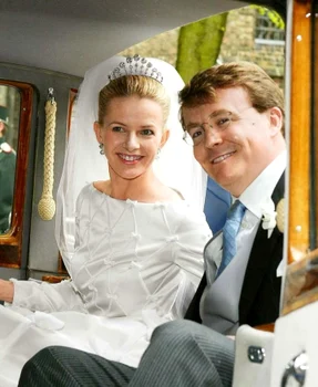 Prințul Friso de Orania Nassau, fratele mai mic al Regelui Willem Alexander, cu soția Mabel. FOTO: Casa Regală olandeză