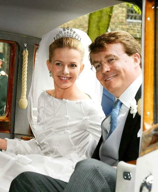 Prințul Friso de Orania Nassau, fratele mai mic al Regelui Willem Alexander, cu soția Mabel. FOTO: Casa Regală olandeză