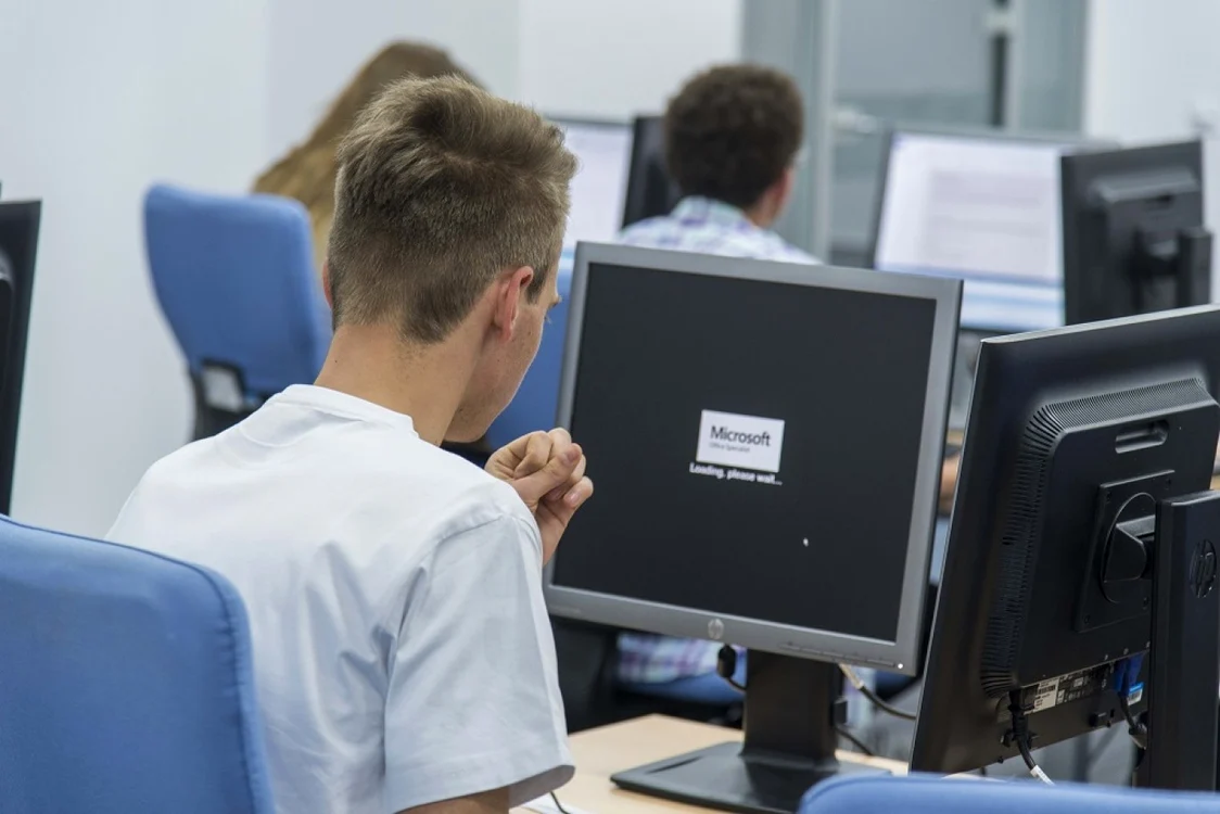 Pirateria de produse Microsoft e printre cele mai răspândite în România.