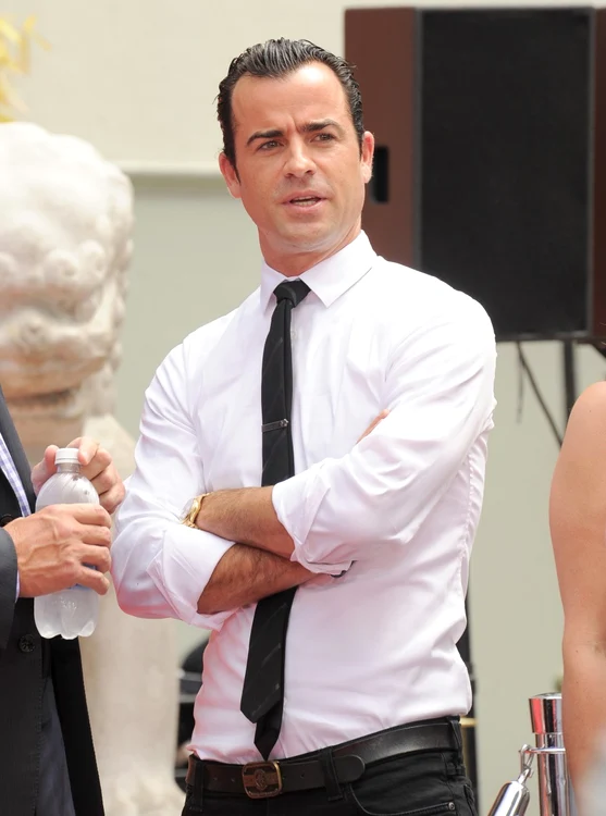 justin theroux   tk3s 282141 022 jpeg