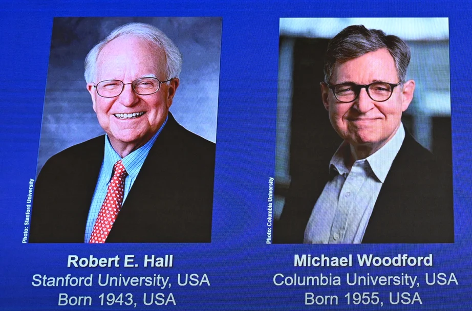 Robert E. Hall și Michael Woodford
