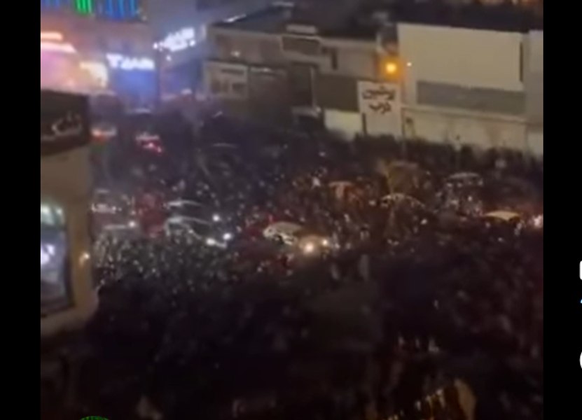 O nouă manifestație de amploare împotriva puterii la Teheran. A douăsprezecea zi de proteste