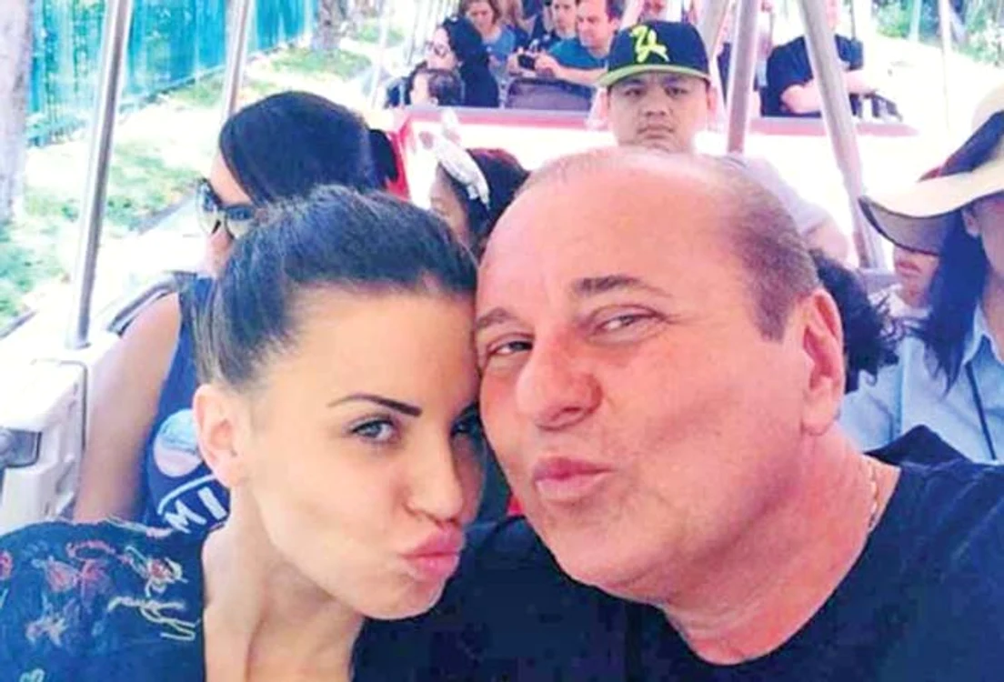 Mădălina e mai mică decât Nick cu 24 de ani