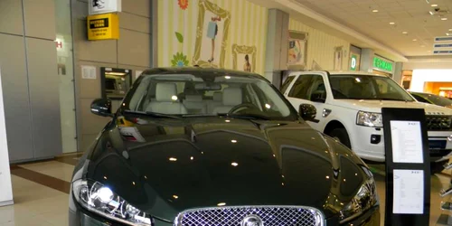 Salon auto la Euromall Piteşti