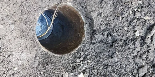 Fetiţă de 5 ani a căzut într-un puţ în Răcari Dâmboviţa FOTO George Enache