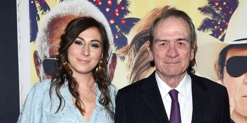 G9oISJVWoAAm1NC jfif