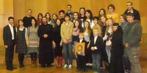 Tinerii pasionaţi de religie