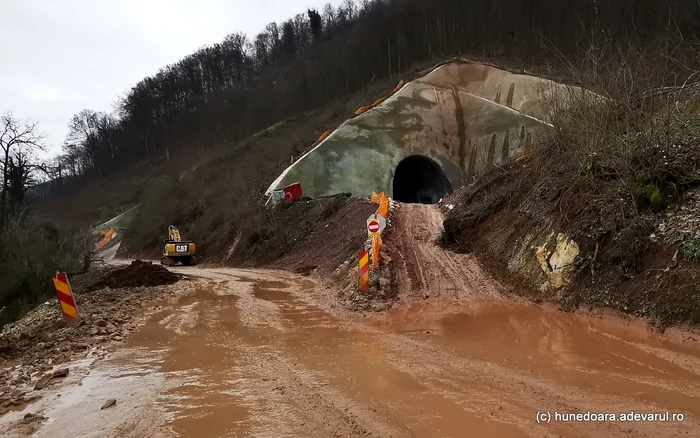 Tunelurile în șantier. Foto: Daniel Guță.