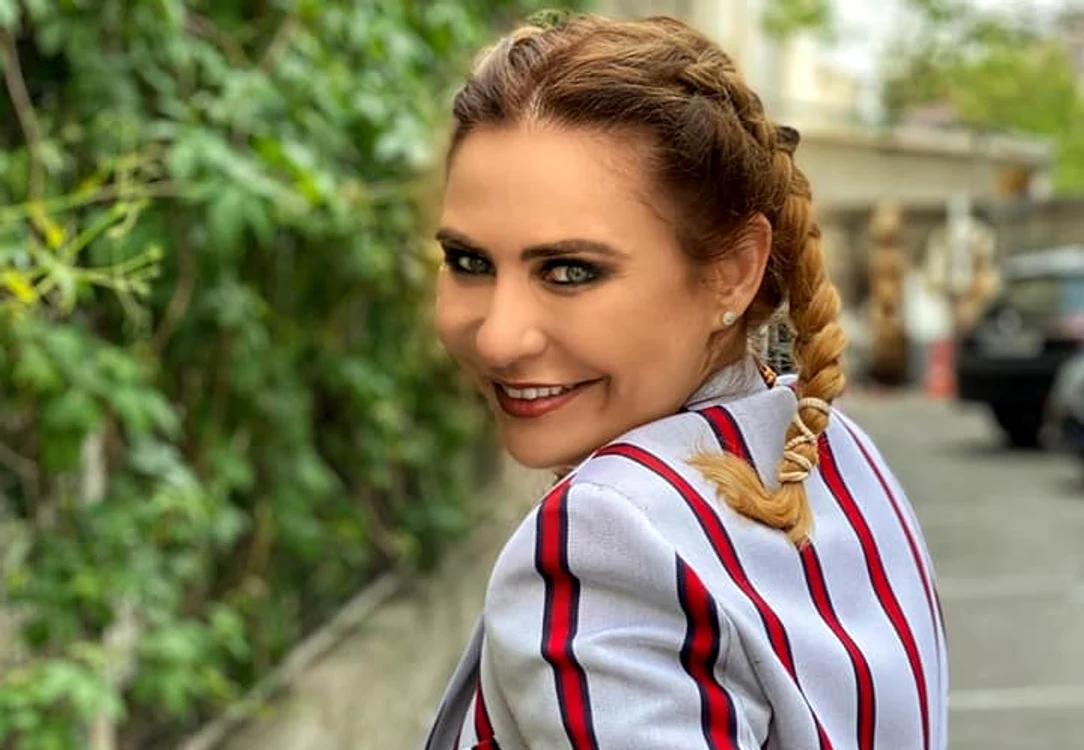 
    Adina Buzatu, stilist specializat în vestimentație masculină  