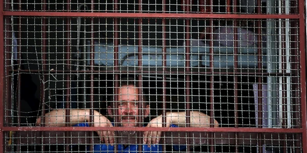 penitenciar detinut foto adevarul