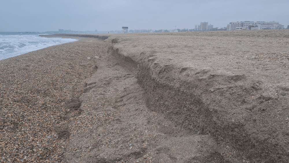 De ce s-a prăbușit plaja din Mamaia. „În anii următori, fenomenul va scădea în intensitate“