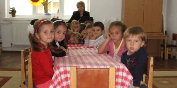 Bistriţa : Peste 100 de copii au scăpat de coşmarul mutării