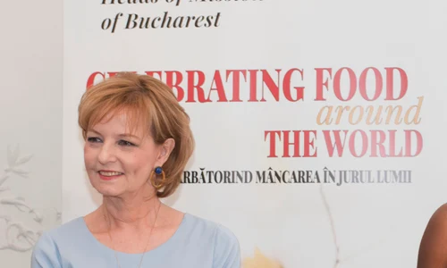 Majestatea Sa Margareta Adrian Hadean carte de bucate sotiile ambasadorilor (6) jpeg