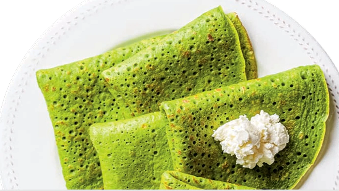 clatite cu matcha jpg