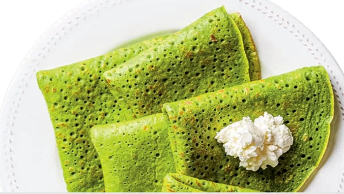 clatite cu matcha jpg