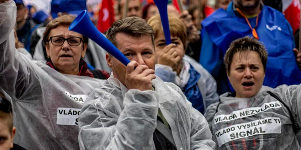 Protest împotriva sărăciei la Praga, 8 octombrie 2022 | Foto EPA EFE