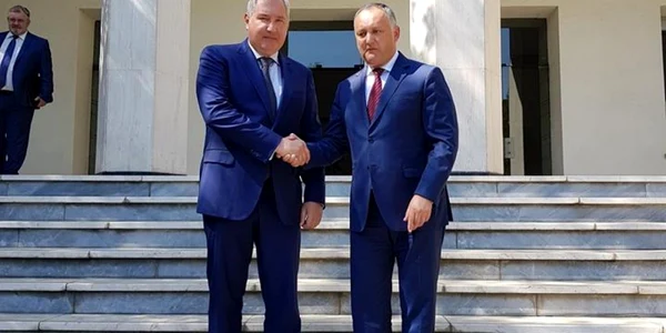 Dmitrii Rogozin si Igor Dodon foto Dmitry ROgozin via facebook