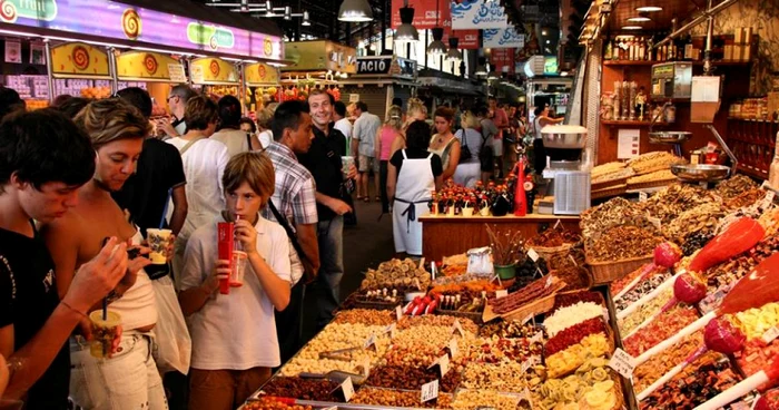 Piaţa Boqueria, Barcelona, Spania FOTO Shutterstock