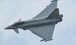 Typhoon FGR4 FOTO Shutterstock jpg