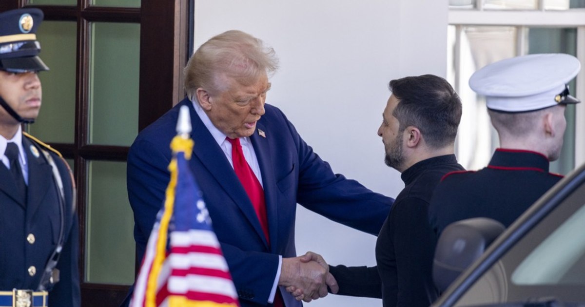 Trump cere lui Zelenski să renunțe la Crimeea înainte de întâlnire