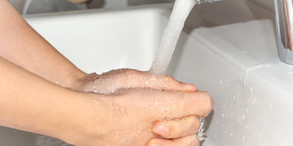apa robinet maini spalate   foto pixabay jpg