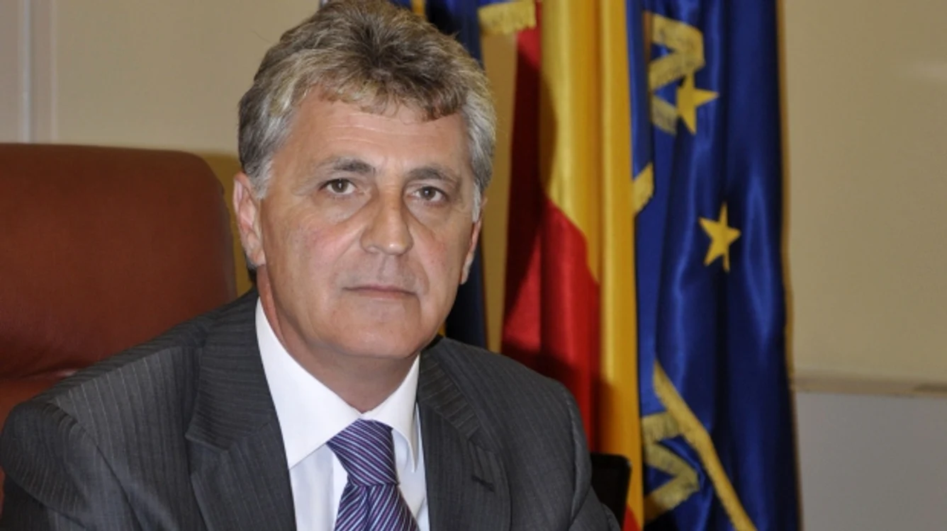 Actualul ministru al apărării, Mircea Dușa, ar putea fi următorul premier
