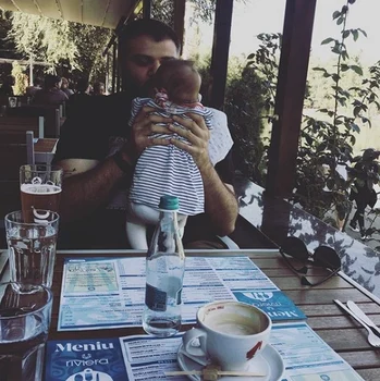 2 laura andresan grasu xxl fetita 2 jpg jpeg