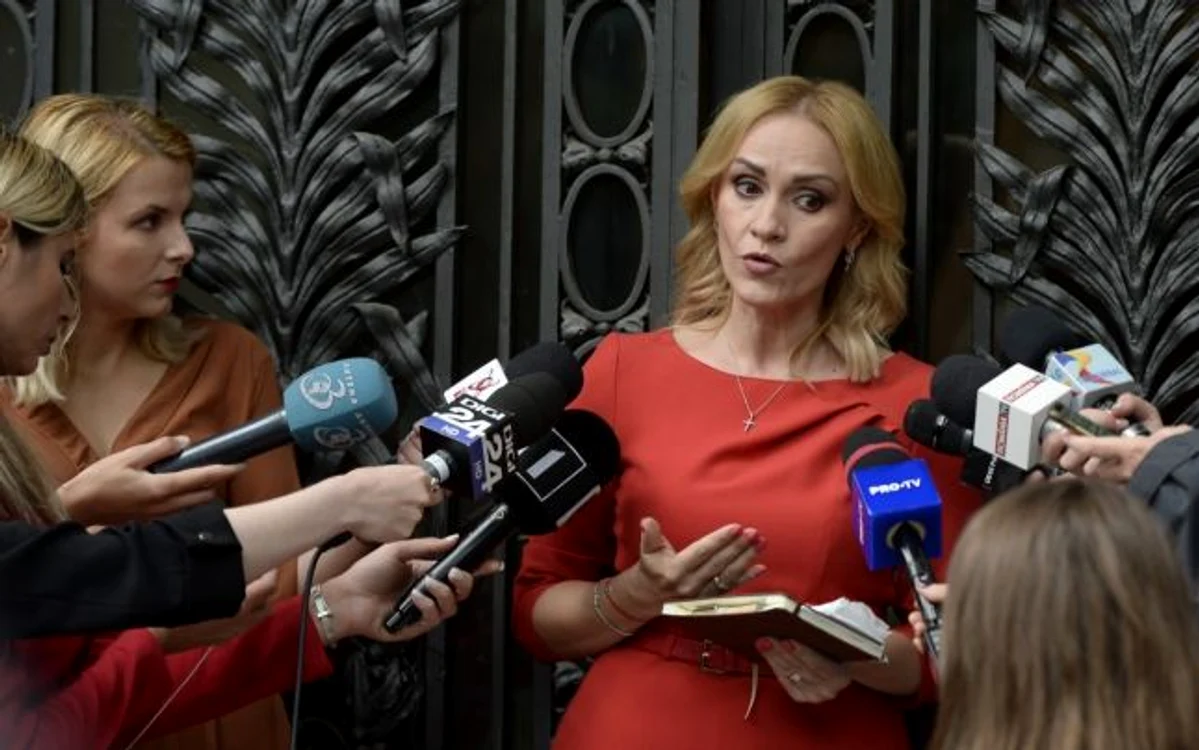 Primarul general afirmă că avem ”o putere sensibilă la cazinouri, piscine şi păcănele”, dar insensibilă la cultură şi religie.