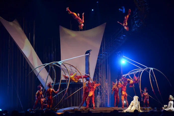 Varekai Cirque du soleil jpeg