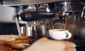 Cum să alegi cafeaua boabe ideală pentru aparatul tău de espresso jpg