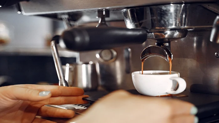 Cum să alegi cafeaua boabe ideală pentru aparatul tău de espresso jpg