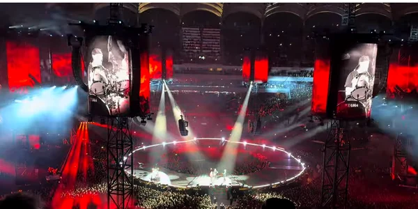 Metallica Arena nationala captura video YouTube Tales from the PowerAge LIVE png