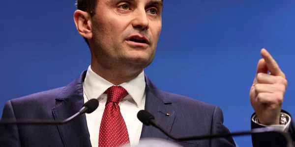 Mihai Jurca face anunțuri cu privire la reorganizarea cancelariei Prim-Ministrului, în București. FOTO Inquam Photos / Octav Ganea