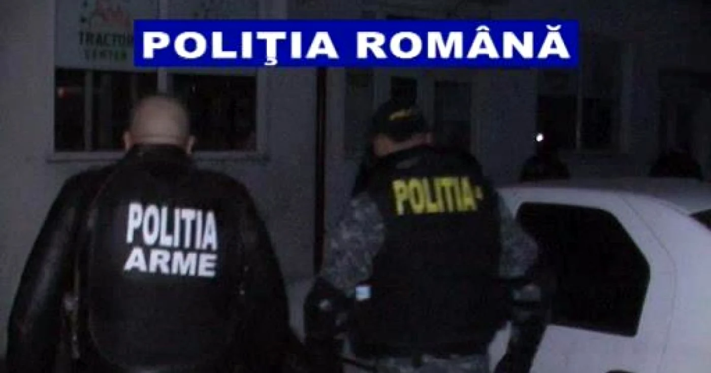 Cetăţeanul italian este cercetat de poliţişti pentru nerespectarea regimului armelor. Foto: IPJ Galaţi