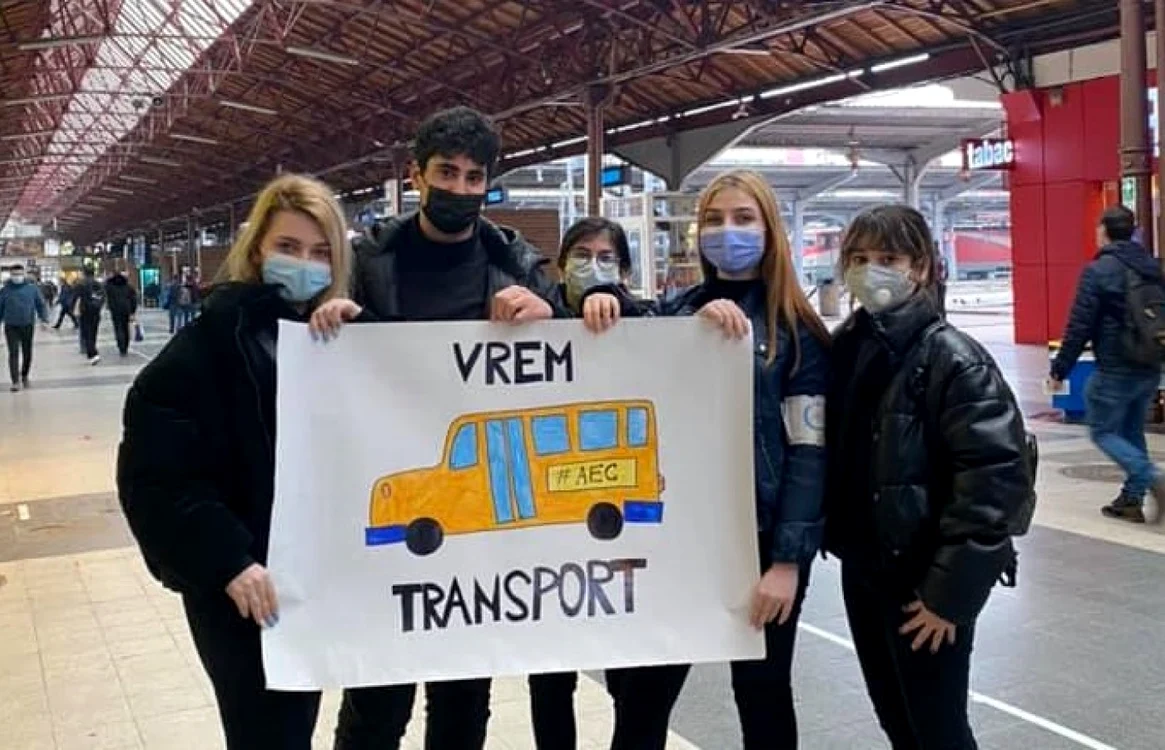 Protestul elevilor pentru transport gratuit - arhiv[ foto