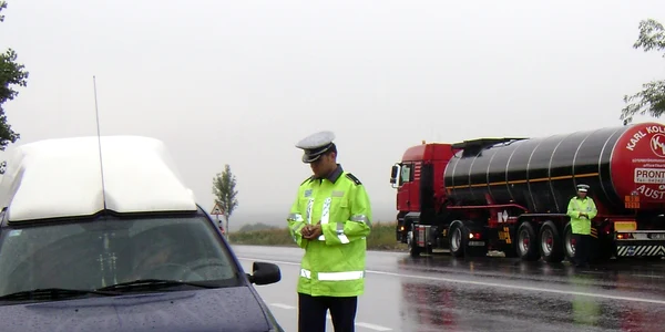 Polițiștii sunt cu ochii pe șoferi