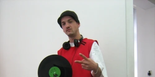 Satu Mare: PORTRET/Alin Topan, singurul DJ de hip-hop din Satu Mare
