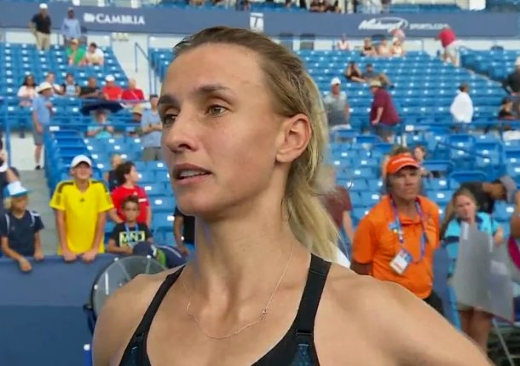 Lesia Tsurenko nu a vrut să joace cu Aryna Sabalenka. Foto EPA EFE