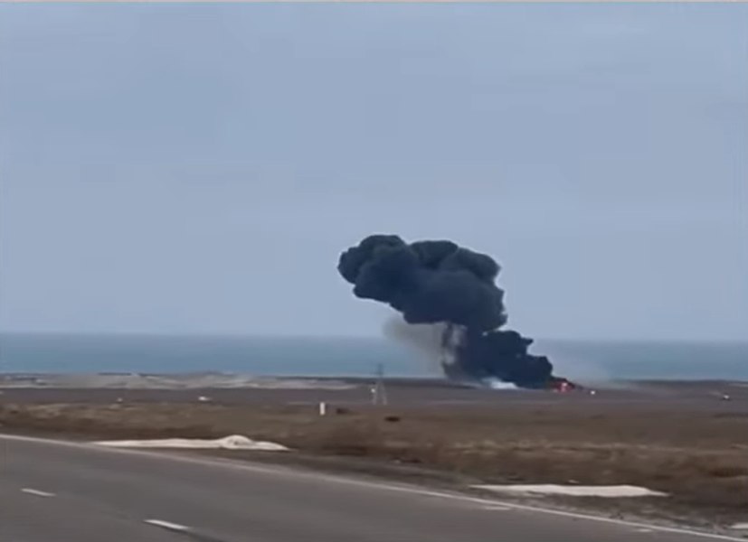 Un avion cu 67 de oameni la bord s-a prăbușit în Kazahstan: Zeci de morți și peste 30 de supraviețuitori. Joi, zi de doliu național în Azerbaidjan