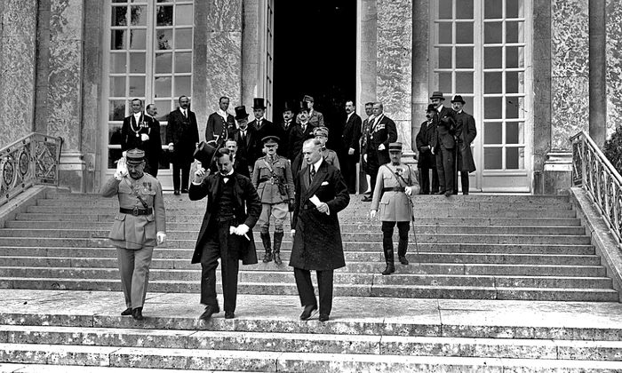 Ce conține Tratatul de la Trianon? Clauzele care îi determină pe unguri să îl urască și pe vecinii Ungariei să îl iubească jpeg