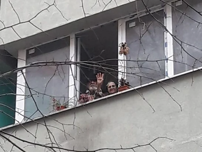 Oana şi tatăl ei Romulus pe scena de la