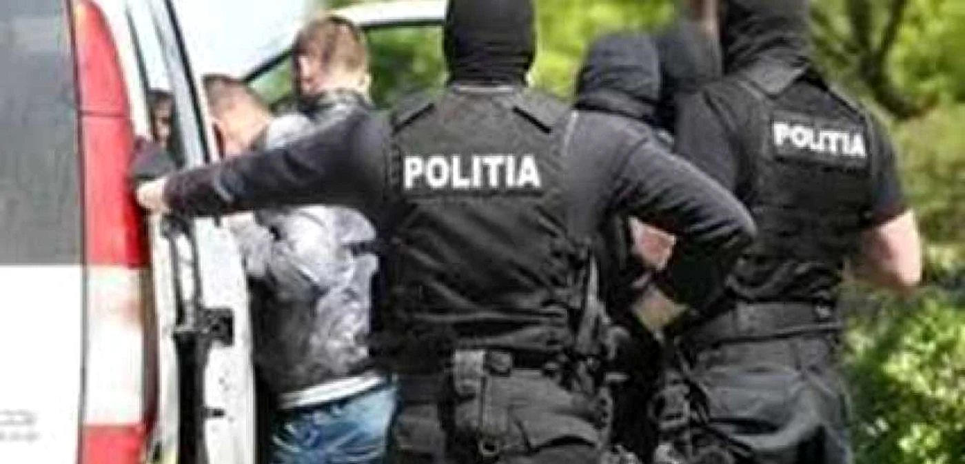 Polițiștii au întocmit dosar penal pentru furt