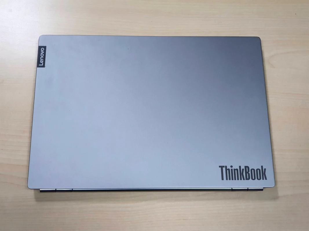 Lenovo ThinkBook 13s FOTO Adrian Pogîngeanu