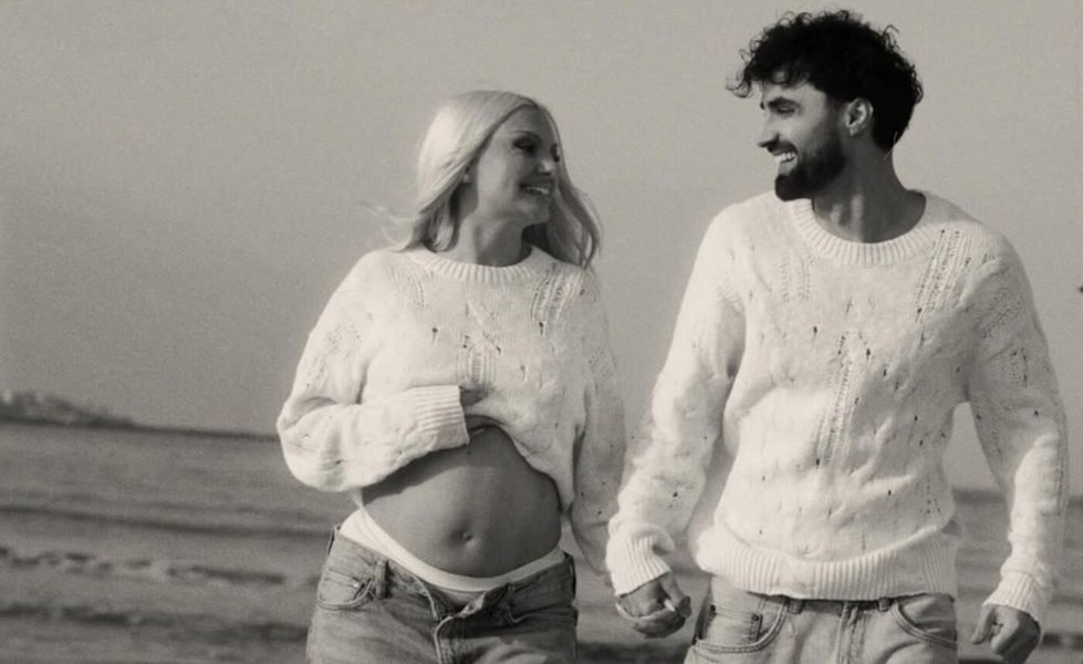 Cum s-a afișat Alexandra Stan, cu burtica de gravidă. Imaginea care a cucerit inimile fanilor