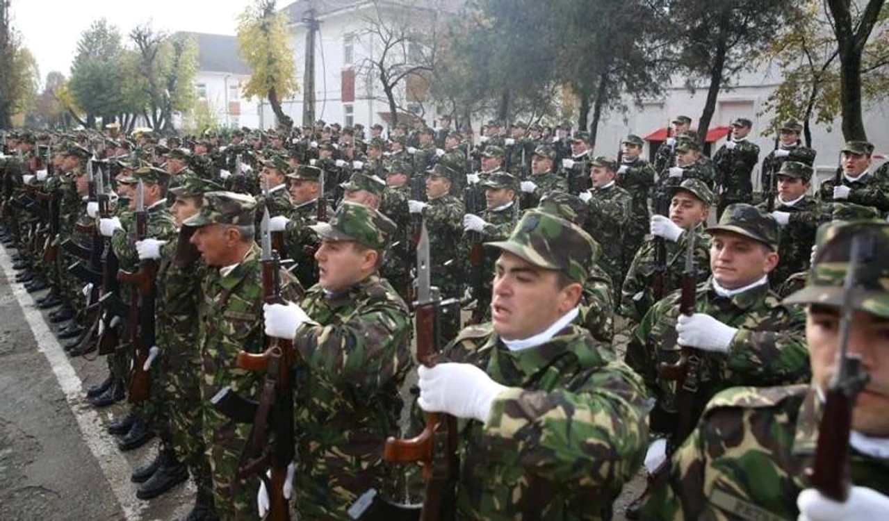 Cariera militară este încă atractivă pentru mulți români. Foto: captură digi24.ro