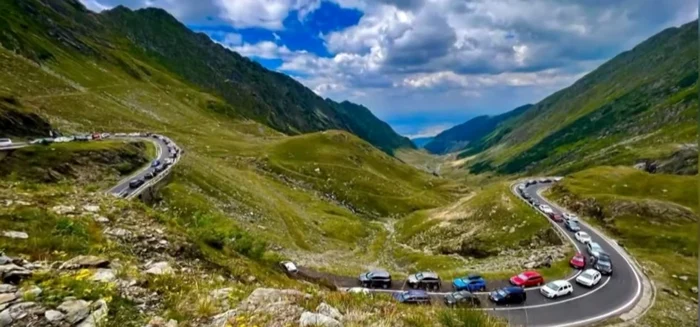 Circulația este complet blocată pe Transfăgărașan FOTO Captură video