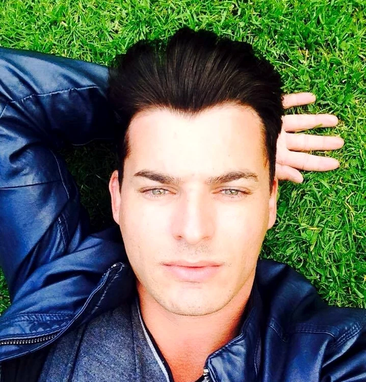 
    Fabio Niţă a lansat single-ul "Spune-mi"Foto: arhiva personală  