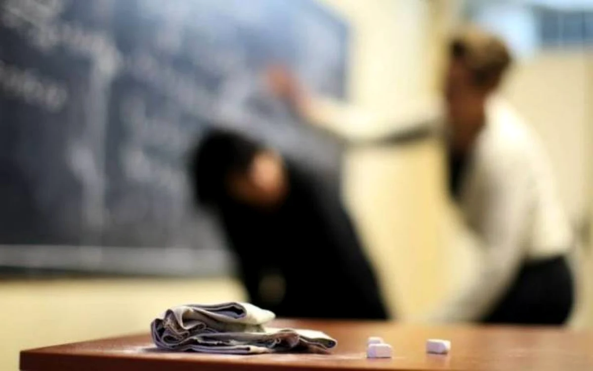 Învăţătoarea s-a pensionat după ce a fost trimisă în judecată FOTO Adevarul
