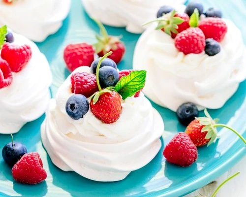 mini pavlova png
